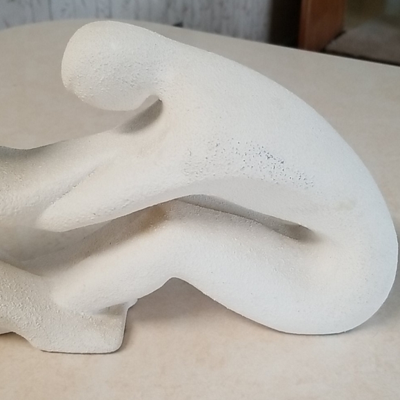 Vtg Royal Haegar Man and Woman Sandstone Sculpture - Picture 6 of 11